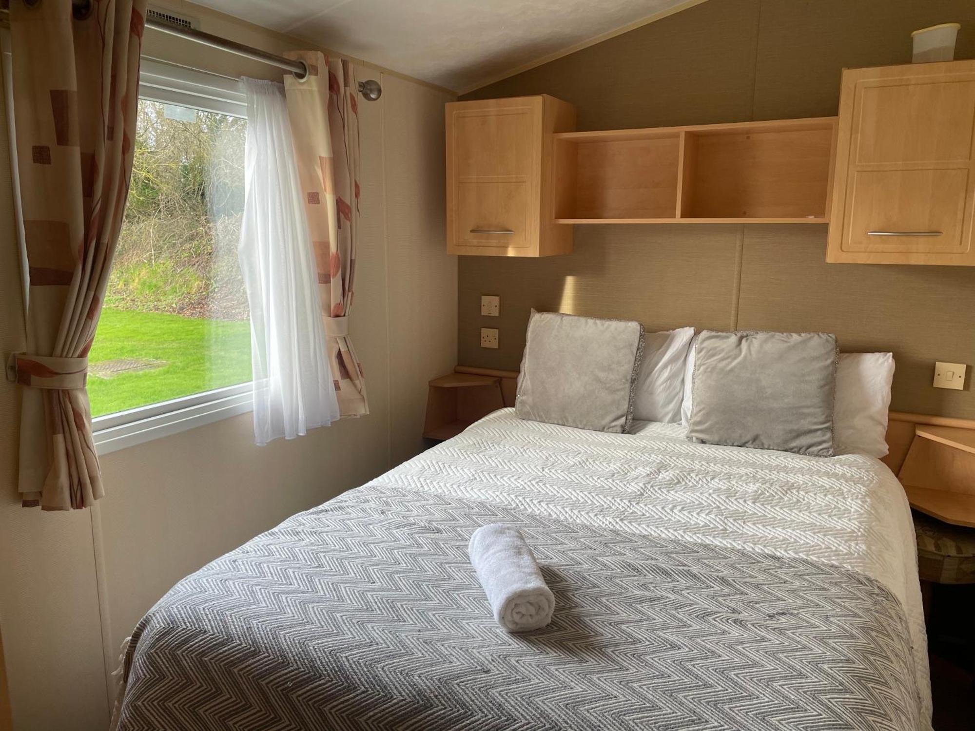 Cosy 3 Bedroom Caravan, South Cerney Exteriér fotografie
